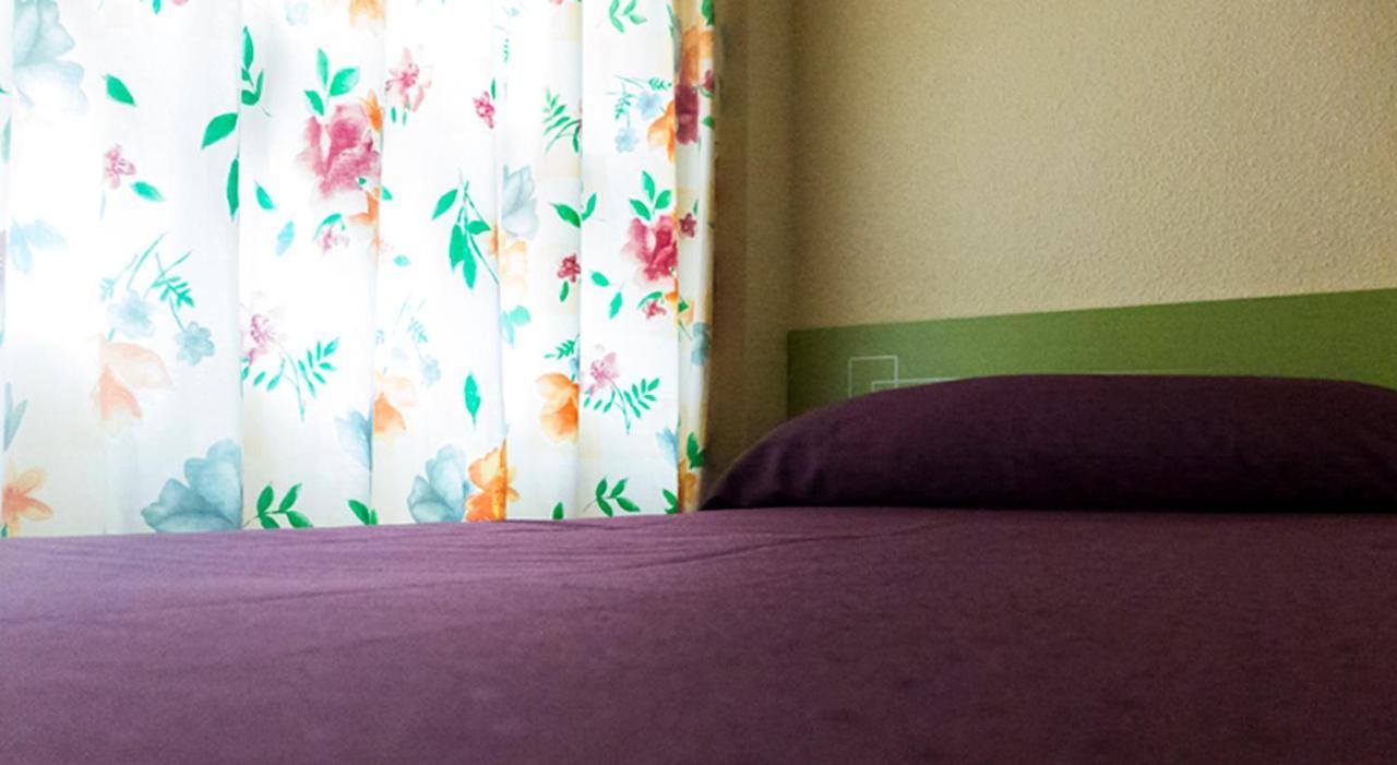 Hostal Rosa Villajoyosa Eksteriør billede